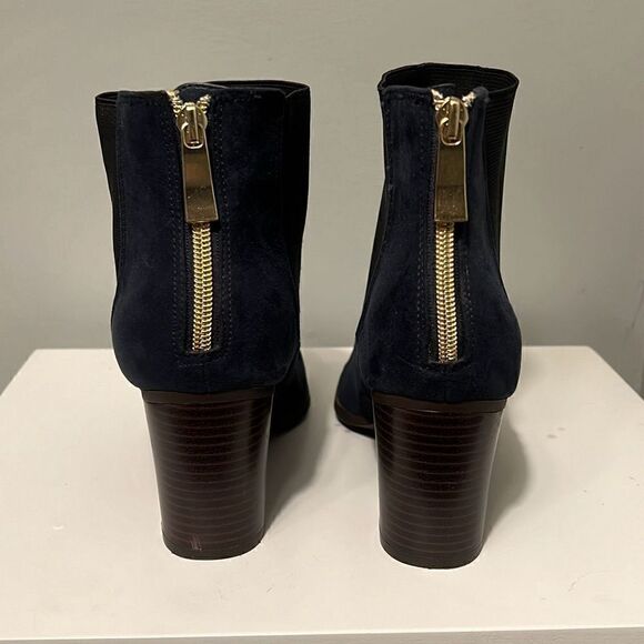 Fioni Women's Black Classic Block Heel Tight Ankle Bootie Boots Size 8 - Picture 4 of 9